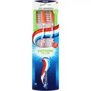 Зубна щітка Aquafresh Medium Extreme clean 2 шт